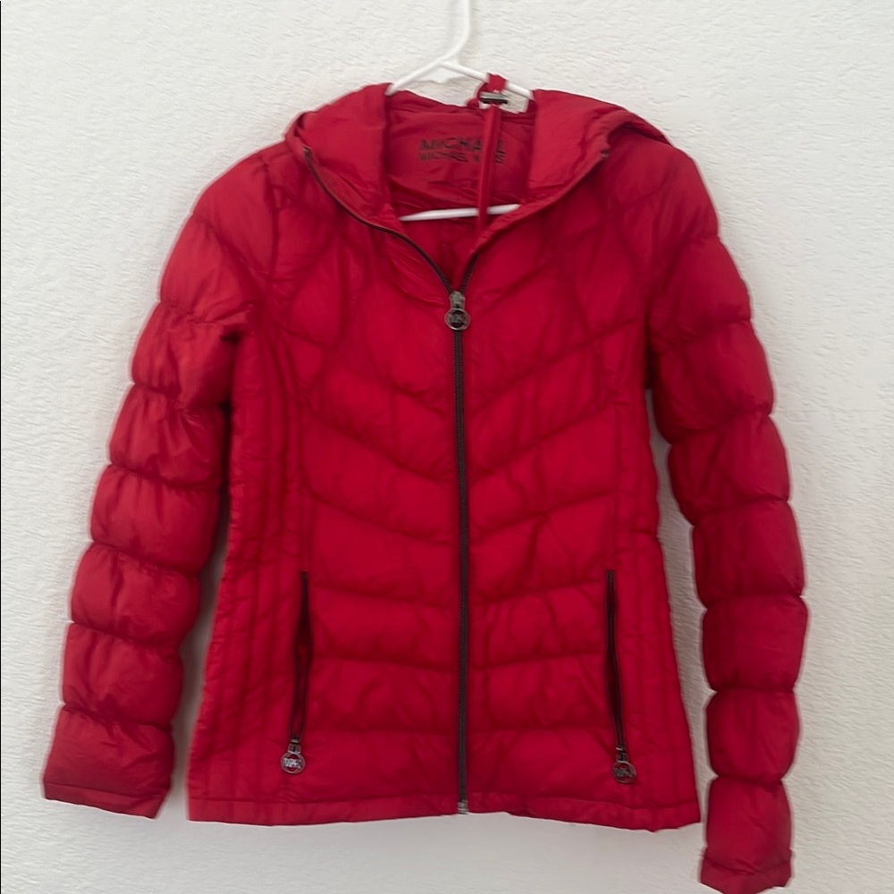 NEW Packable Michael Kors Red ruched down fill Puffer Jacket with Quilted Design